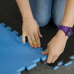 EYEPOWER 2,5cm Fitnessmatte 2,4qm - 3er Set 90x90cm Bodenschutzmatte - Fitness Bodenmatte 5 EYEPOWER 2,5cm Fitnessmatte 2,4qm - 3er Set 90x90cm Bodenschutzmatte - Fitness Bodenmatte -Eyepower-Shop 63564317 4