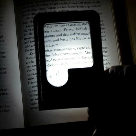 EYEPOWER LED-Taschenlupe Leselupe Lupe Klapplupe mit Standfuß | 2 LED Kaltweiß 1 UV-Licht | 2.5x/7x EYEPOWER LED-Taschenlupe Leselupe Lupe Klapplupe Mit Standfuß | 2 LED Kaltweiß 1 UV-Licht | 2.5x/7x -Eyepower-Shop 9170037 3
