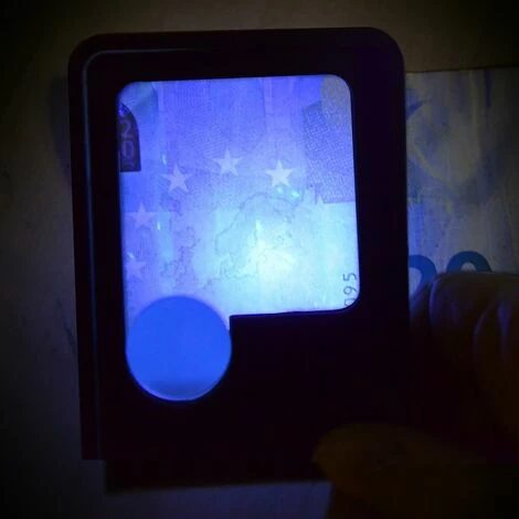 EYEPOWER LED-Taschenlupe Leselupe Lupe Klapplupe mit Standfuß | 2 LED Kaltweiß 1 UV-Licht | 2.5x/7x EYEPOWER LED-Taschenlupe Leselupe Lupe Klapplupe Mit Standfuß | 2 LED Kaltweiß 1 UV-Licht | 2.5x/7x -Eyepower-Shop 9170037 5